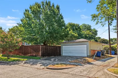 103 S Plymouth Road, Dallas, TX 75211 - Photo 24