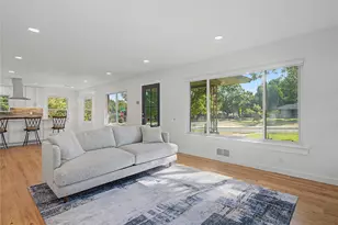 103 S Plymouth Rd, Dallas, TX 75211 - Photo 6