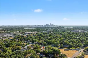 103 S Plymouth Rd, Dallas, TX 75211 - Photo 32