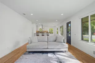 103 S Plymouth Rd, Dallas, TX 75211 - Photo 6