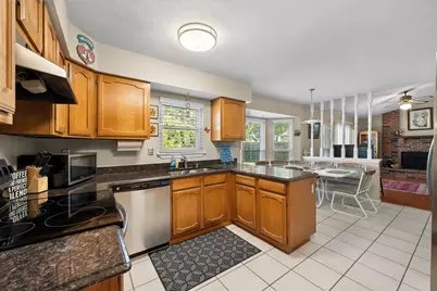2215 Villanova Street, Arlington, TX 76018 - Photo 8