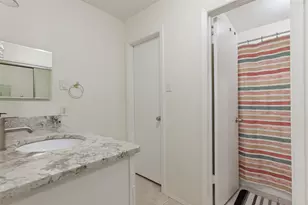 5981 Arapaho Rd, Dallas, TX 75248 - Photo 22