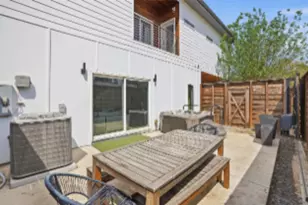 180 S Cisco St, Dallas, TX 75246 - Photo 22