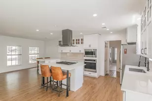 3909 Trail Lake Dr, Fort Worth, TX 76109 - Photo 10