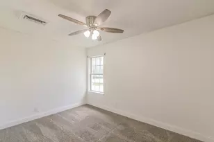 3909 Trail Lake Dr, Fort Worth, TX 76109 - Photo 32