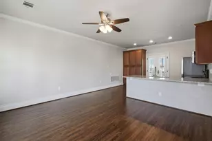 1105 Excalibur Blvd, Lewisville, TX 75056 - Photo 32