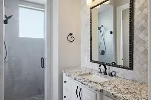 1105 Excalibur Blvd, Lewisville, TX 75056 - Photo 26