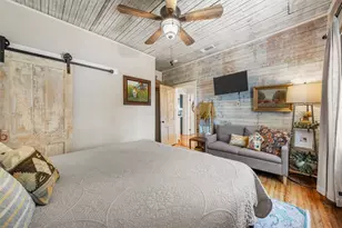 605 W Ronda St, West, TX 76691 - Photo 16