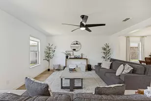 14845 Magnolia Ln, Balch Springs, TX 75180 - Photo 8
