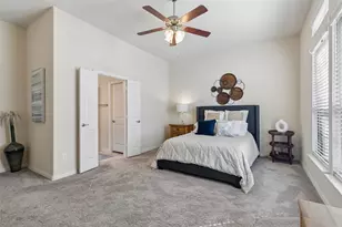8209 Main St, North Richland Hills, TX 76182 - Photo 18