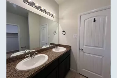 609 Buzzard Lake Trail, Fort Worth, TX 76120 - Photo 30