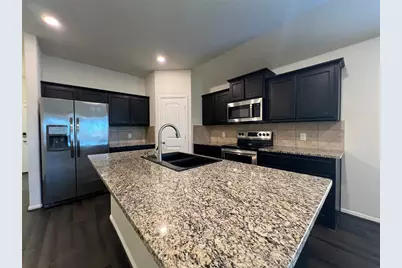 609 Buzzard Lake Trail, Fort Worth, TX 76120 - Photo 12