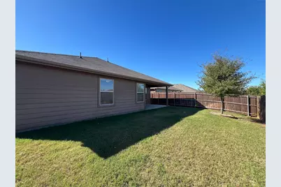 609 Buzzard Lake Trail, Fort Worth, TX 76120 - Photo 34