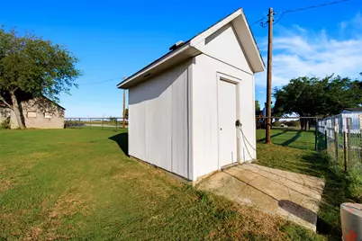 4341 Fm 428, Aubrey, TX 76227 - Photo 26