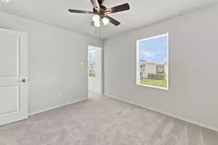 832 Eagles Nest Dr, Cleburne, TX 76031 - Photo 28