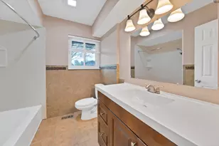 1205 Golden Trophy Dr, Dallas, TX 75232 - Photo 18