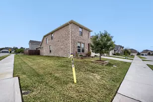 3801 Heather Meadows Dr, Fort Worth, TX 76244 - Photo 2