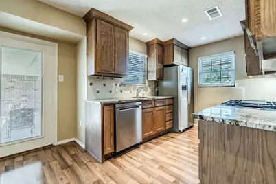 6941 Bennington Drive, Watauga, TX 76148 - Photo 6