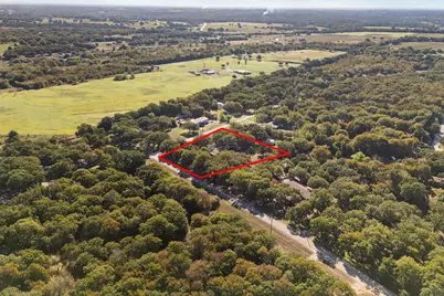 3104 Rolling Oaks Drive, Cleburne, TX 76031 - Photo 4