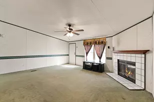 3104 Rolling Oaks Dr, Cleburne, TX 76031 - Photo 6