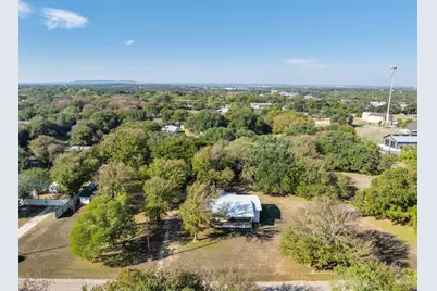 404 Cleveland Road, Granbury, TX 76049 - Photo 38