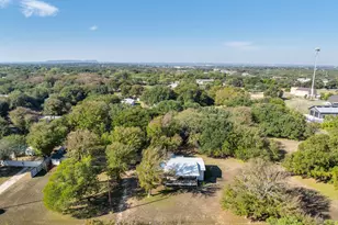 404 Cleveland Rd, Granbury, TX 76049 - Photo 38