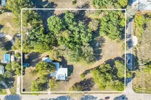 404 Cleveland Rd, Granbury, TX 76049 - Photo 2