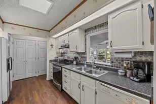 404 Cleveland Rd, Granbury, TX 76049 - Photo 14