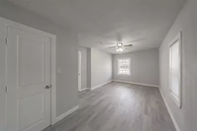 5569 Burton Avenue, Fort Worth, TX 76119 - Photo 24