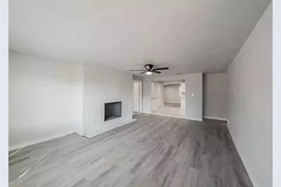 5569 Burton Avenue, Fort Worth, TX 76119 - Photo 4