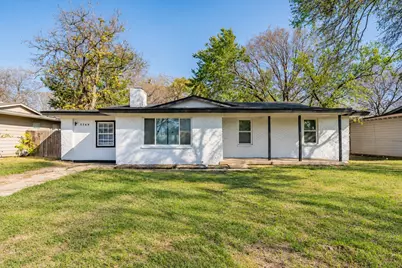 5569 Burton Avenue, Fort Worth, TX 76119 - Photo 1