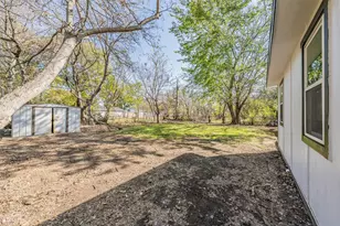 5569 Burton Ave, Fort Worth, TX 76119 - Photo 36