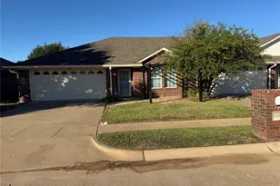 1006 Teresa Ct, Granbury, TX 76048 - Photo 1