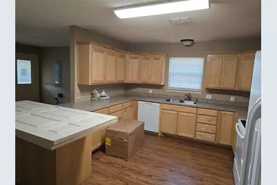 1003 Travis Avenue, Alvarado, TX 76009 - Photo 4