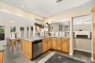 10409 Remington Ln, Dallas, TX 75229 - Photo 8