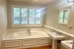 10409 Remington Ln, Dallas, TX 75229 - Photo 12