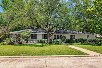 10409 Remington Lane, Dallas, TX 75229 - Photo 1