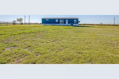 1417 County Road 310A, Cleburne, TX 76031 - Photo 4