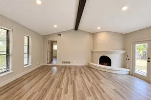 2404 Kentfield Ln, Plano, TX 75074 - Photo 2