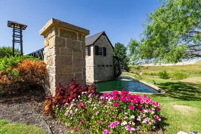 2413 Willowbend Drive, Gunter, TX 75058 - Photo 2