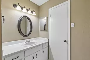 1806 Lakecrest Ct, Carrollton, TX 75006 - Photo 28