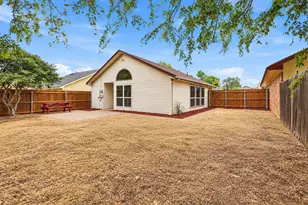 2508 Countryside Ln, Fort Worth, TX 76133 - Photo 6