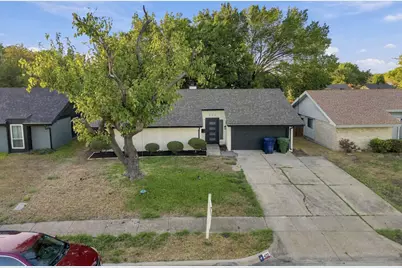433 Rollingridge Lane, Garland, TX 75043 - Photo 2