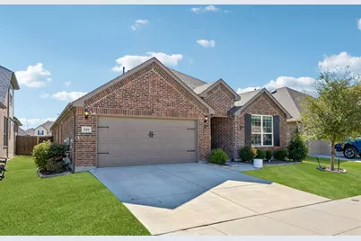 929 Crest Breeze Drive, Fort Worth, TX 76052 - Photo 2