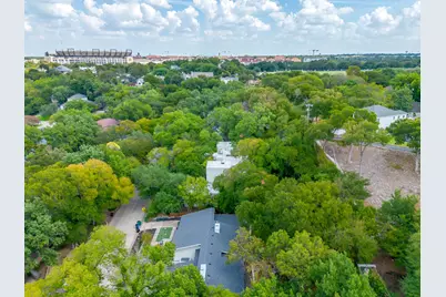 3817 Harlanwood Drive, Fort Worth, TX 76109 - Photo 4