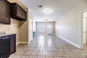 7323 S Colonial Dr, Forest Hill, TX 76140 - Photo 8