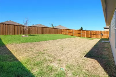909 Cole Street, Howe, TX 75459 - Photo 22