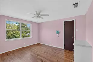 9584 Ash Creek Dr, Dallas, TX 75228 - Photo 18