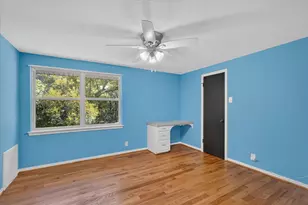 9584 Ash Creek Dr, Dallas, TX 75228 - Photo 20