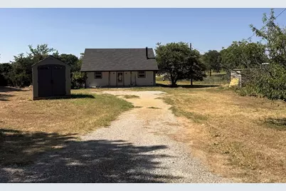 370 Private Road 4379, Decatur, TX 76234 - Photo 1